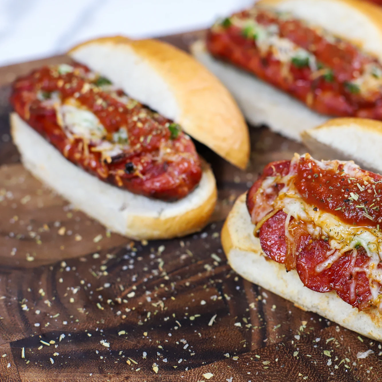 Sausage Boat Karnivor